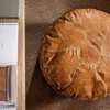 PUFF / OTOMANO REDONDO - CUERO ITALIANO CARAMELO en Marrón - Butacas, banquetas y puffs, Uruguay | La Iberica, vista 3 de 7