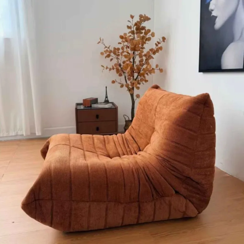 Sofá Nest - Terracota en Naranja - Sillones y sofás, Uruguay | Walnut