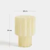 Jarrón Cristila de vidrio amarillo 25 cm en Amarillo - Jarrones, Uruguay | Kavehome, vista 7 de 7