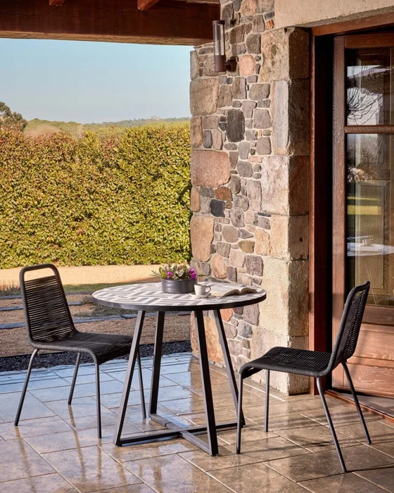 Silla Lambton de cuerda - negra y acero con acabado negro en Negro - Sillas, Uruguay | Kavehome, vista 2