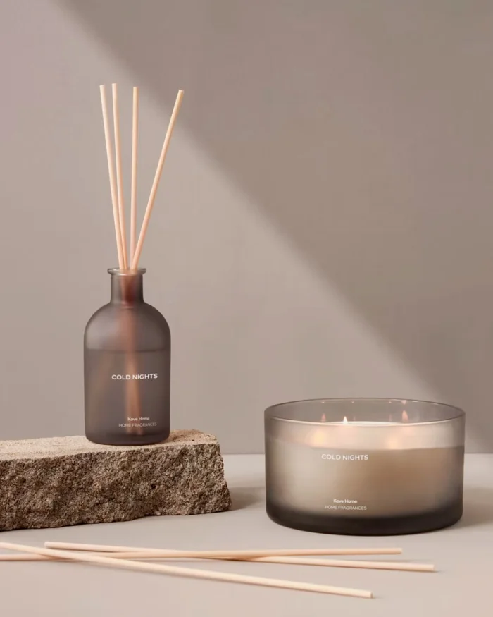 Vela aromática Cold Nights gris 600 gr en Gris - Velas y Portavelas, Uruguay | Kavehome, vista 2