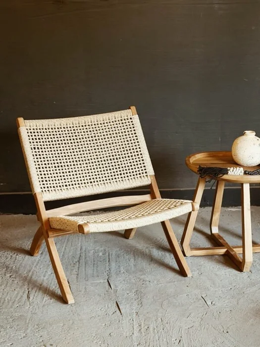 Butaca teca y ratan, sin apoyabrazos/plegable - Butacas, banquetas y puffs, Uruguay | Balihai