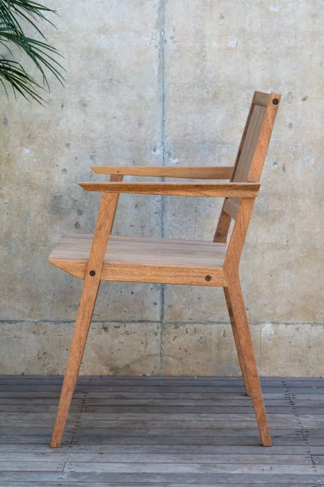 Silla Diamantina con posa brazo en Madera natural - Sillas, Uruguay | Balcony, vista 2
