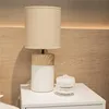 LAMPARA PORCELANA SIMIL MADERA D20x47CM BLANCO en Multicolor - Lámparas de mesa, Uruguay | Koz, vista 2 de 2