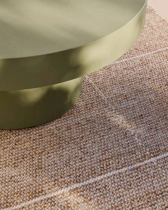 Mesa de centro Aiguablava de cemento - verde Ø 66 cm en Verde - Mesas de living, Uruguay | Kavehome, vista 3