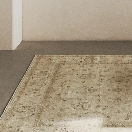 ALFOMBRA VINTAGE FLORAL en Multicolor - Textiles, Uruguay | Zara Home