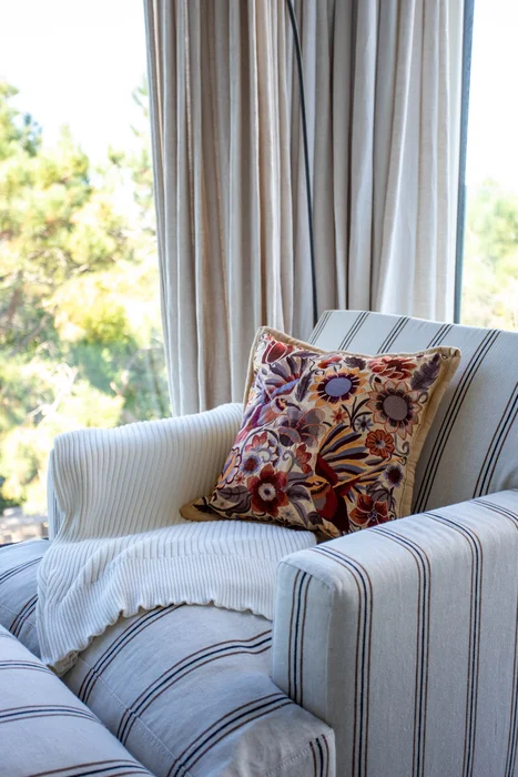 Almohadón ZAL crudo en Multicolor - Textiles, Uruguay | Almohadones ZAL