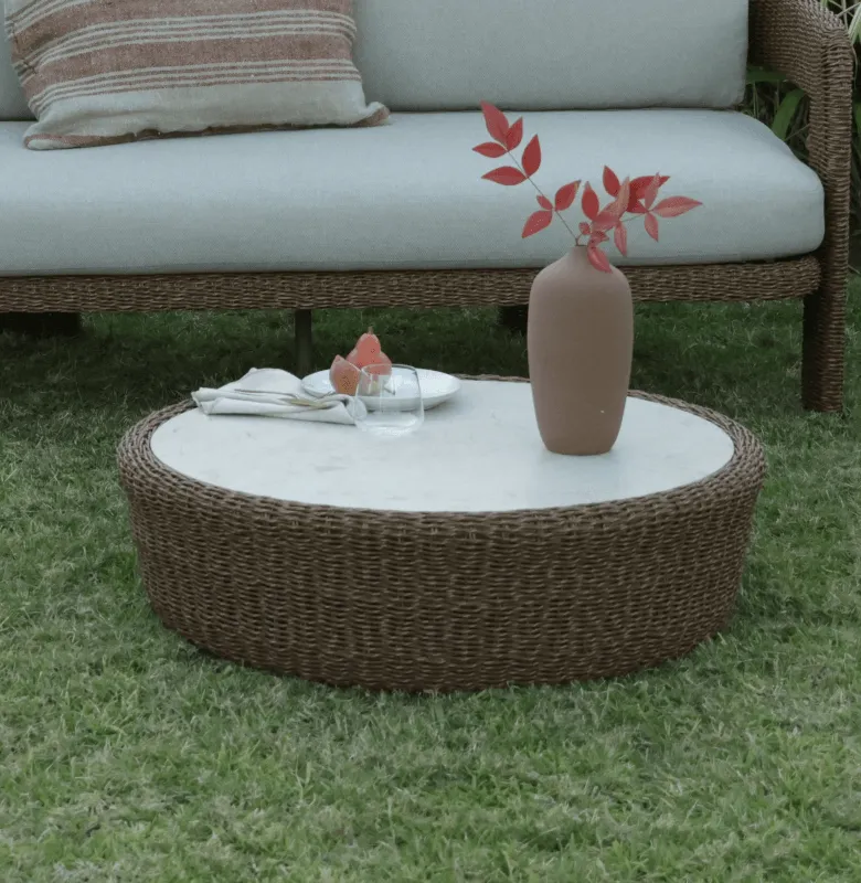 MESA EXTERIOR MAE BEIGE MADERA NATURAL en Madera natural - Muebles para el exterior, Uruguay | Masinfinito Casa