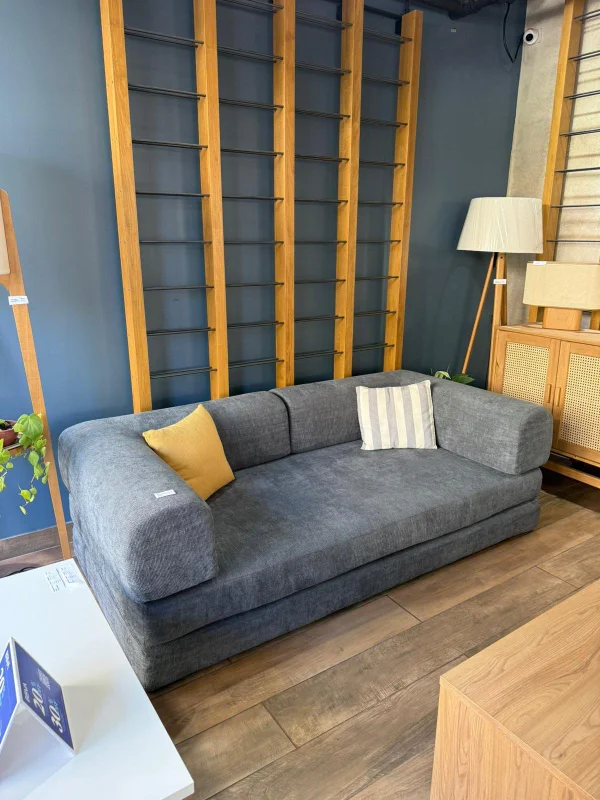 Sofa Cama Teddy - Gris Oscuro en Gris - Sillones y sofás, Uruguay | Berna Home, vista 6