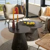 Mesa auxiliar Jeanette madera maciza de mindi negro Ø 50 cm en Negro - Mesas de arrimo, Uruguay | Kavehome, vista 3 de 7