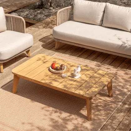 Mesa de Centro Livas en Madera natural - Muebles para el exterior, Uruguay | Naterial Uruguay
