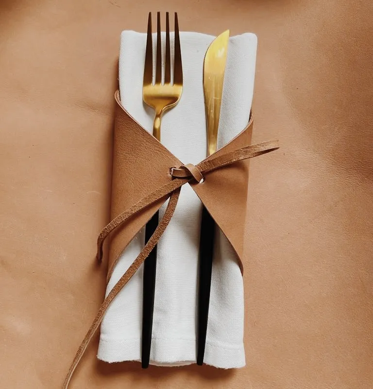 Set de Servilletero Rombo en Cuero – Kit x6 en Blanco - Textiles, Uruguay | Dreams On Time