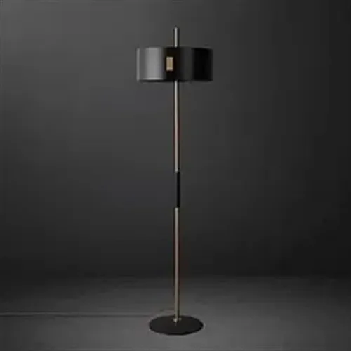 Lampara de pie Ostuni & Forti en Negro - Lámparas de mesa, Uruguay | Decotech