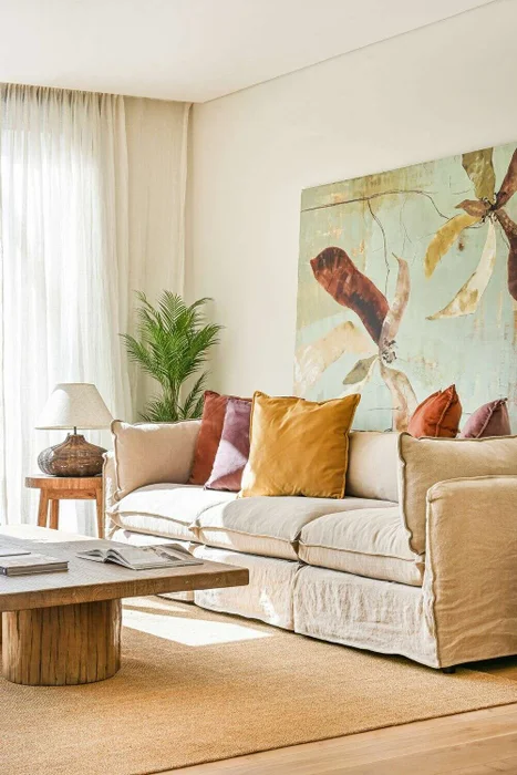ALMOHADON TERCIOPELO ORO - 55 X 55 CMS en Dorado - Textiles, Uruguay | La Iberica, vista 3
