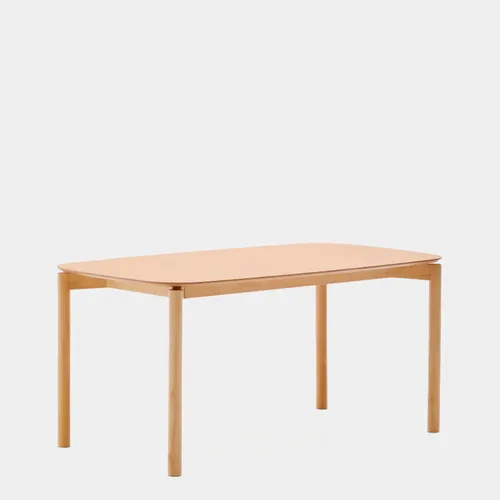 Mesa Indara de chapa de fresno con acabado tono natural 160 x 90 cm en Madera natural - Mesas de comedor, Uruguay | Kavehome