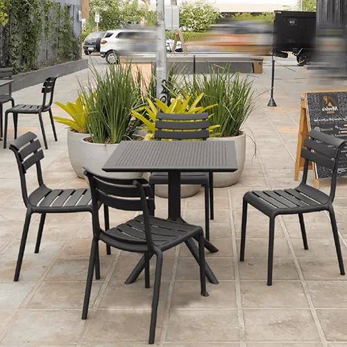 Silla Sommer en Negro - Sillas, Uruguay | Seppia