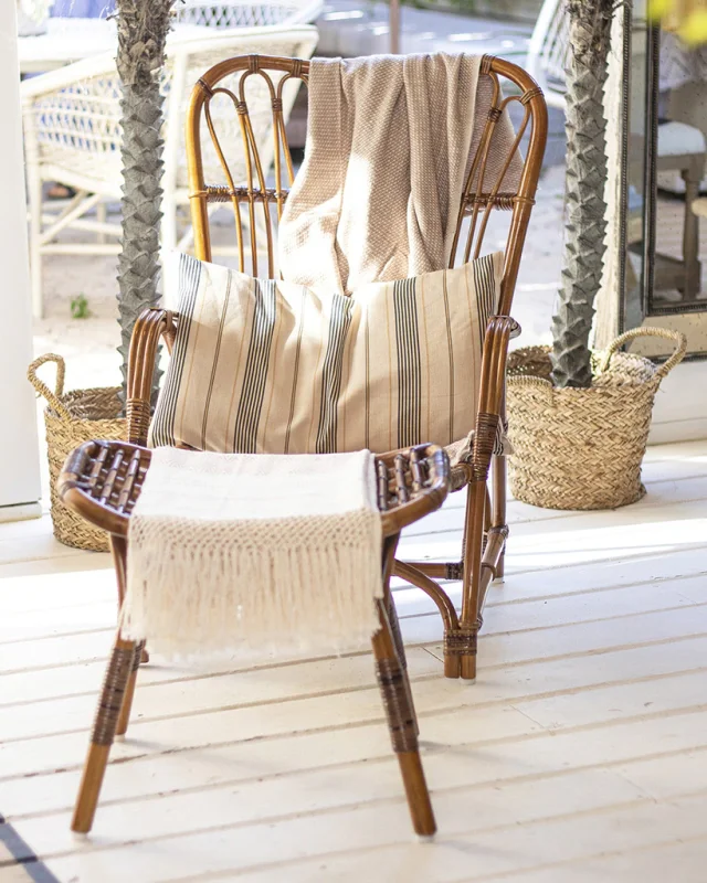 BANQUETA DE RATTAN MARRON en Marrón - Butacas, banquetas y puffs, Uruguay | Sentido Jose Ignacio, vista 4