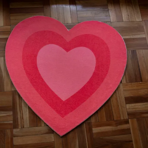 alfombra corazon - Alfombras, Uruguay | Proyecto Forma