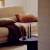 Mesa de centro Ovak de madera maciza de acacia con acabado negro FSC 100% 140 x 70 cm en Negro - Mesas de living, Uruguay | Kavehome, vista 3 de 8