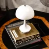 Lámpara de mesa retro inalámbrica - blanco - Lámparas de mesa, Uruguay | Buho Store, vista 1 de 3