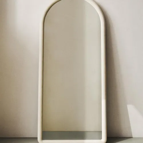ESPEJO PIE ARCO MADERA en Madera natural - Espejos, Uruguay | Zara Home
