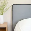 Respaldo tapizado con vivos fuelle en Multicolor - Dormitorio, Uruguay | Pieza Clave, vista 4 de 10
