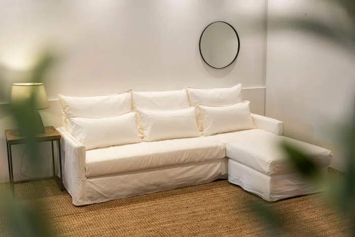 Sofa Santiago en Blanco - Sillones y sofás, Uruguay | Marvic, vista 3