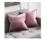 Almohadón Velvet Pink Purple con borde en Multicolor - Textiles, Uruguay | Finkel, vista 2 de 3