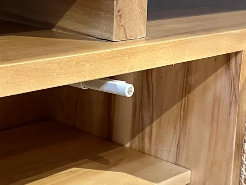 Rack Mueble Para Tv Ozark Esterilla 3 Puertas Madera Maciza A Elección en Madera natural, Uruguay | Ozark Home, vista 7