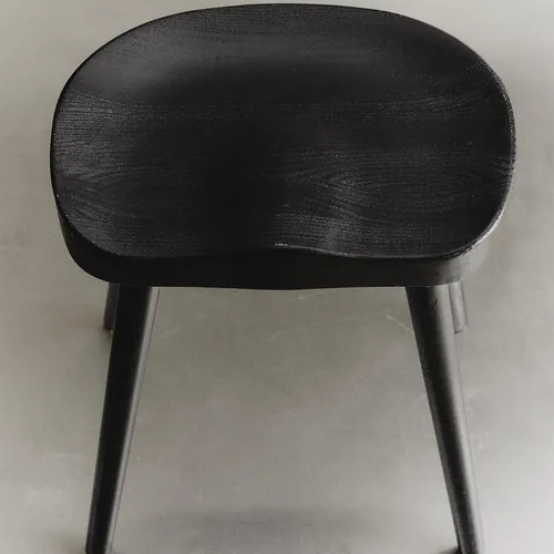 TABURETE MADERA PINO - Sillas, Uruguay | Zara Home