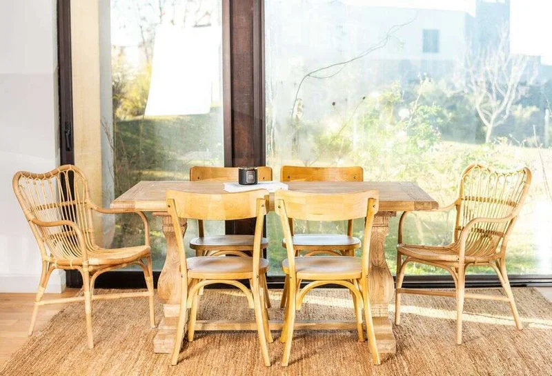 MESA COMEDOR DE OLMO ISABEL - 1.60 X 0.90 MTS en Madera natural - Mesas de comedor, Uruguay | La Iberica, vista 13