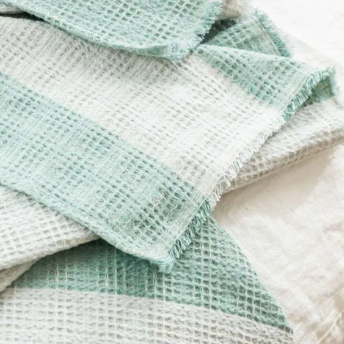 MANTA AUSTRIACA PANAL - VERDE - 2.00 X 1.40 MTS en Verde - Textiles, Uruguay | La Iberica