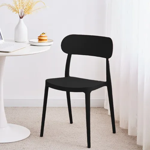 Silla Oltten en Negro - Sillas, Uruguay | Seppia
