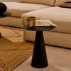 Mesa auxiliar Wilshire de cristal templado y metal con acabado pintado negro mate Ø 50 cm en Negro - Mesas de arrimo, Uruguay | Kavehome, vista 2 de 5