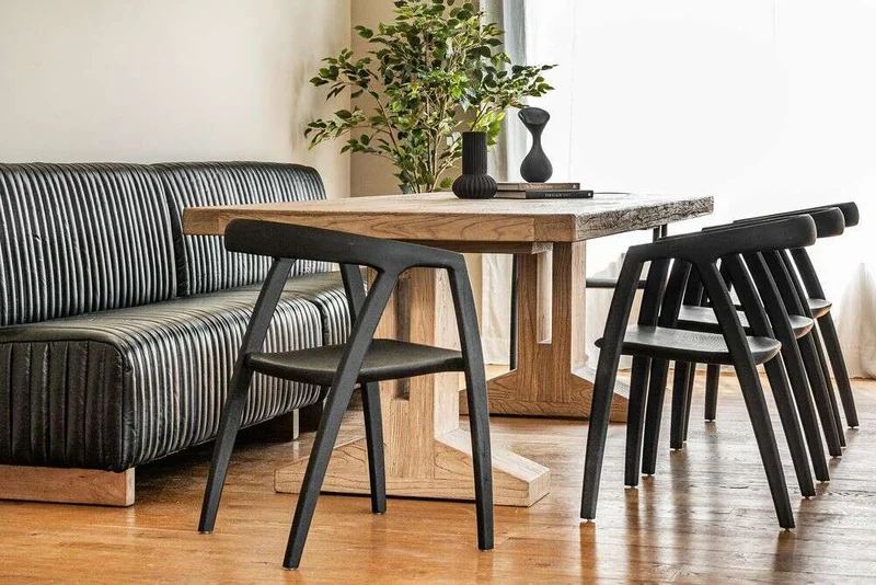 SILLON DE COMEDOR FERRARO - CUERO ITALIANO NEGRO - 1.53 MTS en Negro - Sillones y sofás, Uruguay | La Iberica, vista 15