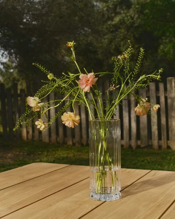 Jarrón Neblan de vidrio transparente 30 cm en Multicolor - Jarrones, Uruguay | Kavehome, vista 2