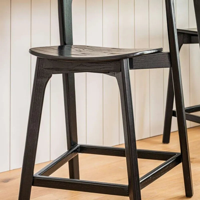 SILLA DE BAR BONHAM - NEGRA en Negro - Sillas, Uruguay | La Iberica