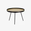 Mesa auxiliar Nenet ø 60 cm en Natural, Negro - Mesas de arrimo, Uruguay | Kavehome, vista 1 de 5