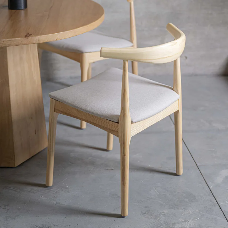 Silla Elbow - Natural con negro. Sale en Negro - Sillas, Uruguay | Walnut