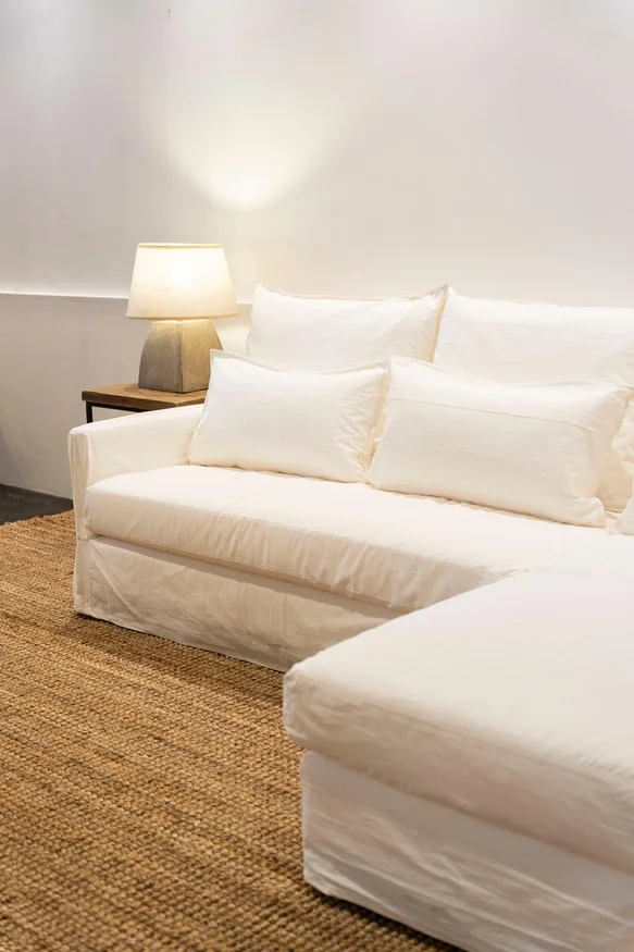 Sofa Santiago en Blanco - Sillones y sofás, Uruguay | Marvic, vista 2