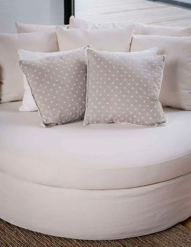 SILLON MANUELA REDONDO - 1.50 MTS en Blanco - Sillones y sofás, Uruguay | La Iberica, vista 6