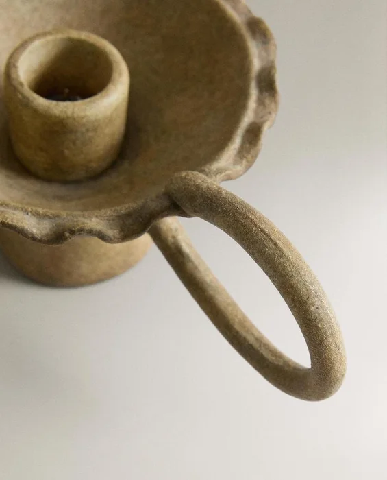PORTAVELAS CERÁMICA ONDAS en Beige - Velas y Portavelas, Uruguay | Zara Home, vista 3