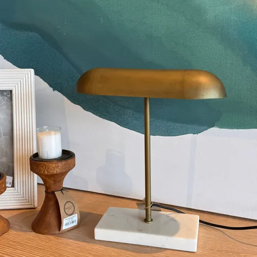 L. MESA THEO 29X33 VINTAGE BRASS Y MARMOL en Dorado - Lámparas de mesa, Uruguay | Masinfinito Casa