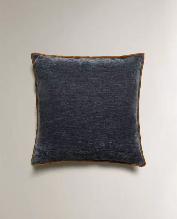 FUNDA COJÍN CHENILLA en Gris - Textiles, Uruguay | Zara Home, vista 4
