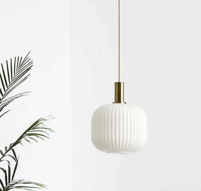 LUMINARIA KUMA SMALL en Blanco - Lámparas colgantes, Uruguay | Berlina Store