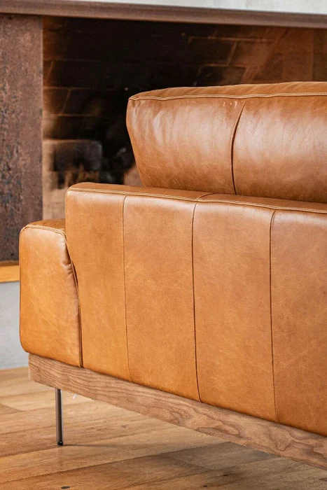 SILLON COSMOPOLITAN - CUERO ITALIANO CARAMELO en Marrón - Sillones y sofás, Uruguay | La Iberica, vista 16