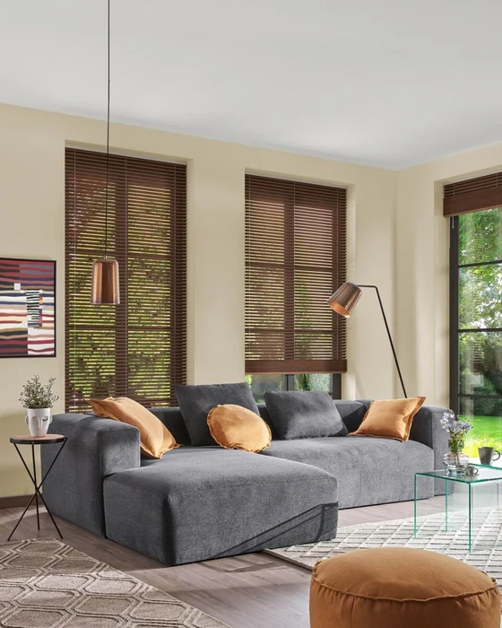 Almohadón Maelina 60 x 60 cm - mostaza en Amarillo - Textiles, Uruguay | Kavehome, vista 3