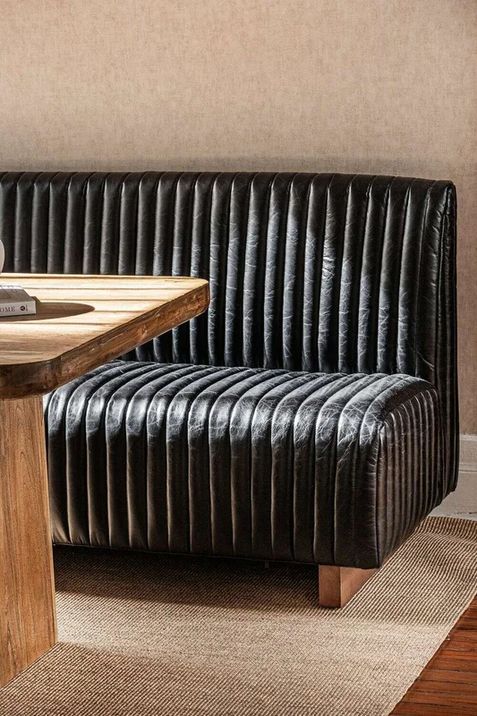 SILLON DE COMEDOR FERRARO - CUERO ITALIANO NEGRO - 1.53 MTS en Negro - Sillones y sofás, Uruguay | La Iberica, vista 11