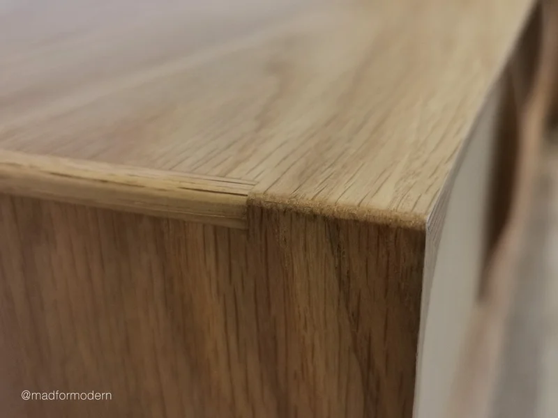 Mueble TV | Ib Kofod-Larsen en Madera natural - Aparadores y recibidores, Uruguay | Mad for Modern, vista 3