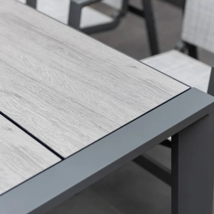 Mesa De Aluminio Para Jardín - Urbanite - 160x90 - Gris en Gris - Mesas de comedor, Uruguay | Ecowood, vista 4